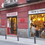 tipos infames bar libreria
