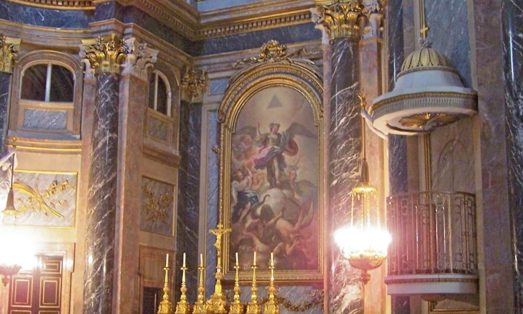 Capilla Real del Palacio Real de Madrid, escenario de misas privadas y ritos de la corte